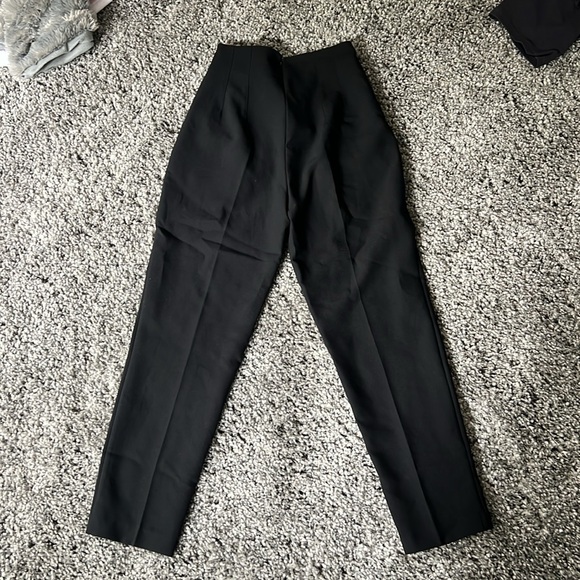 Black high waisted straight leg Zara dress pants in size XS - Picture 3 of 3